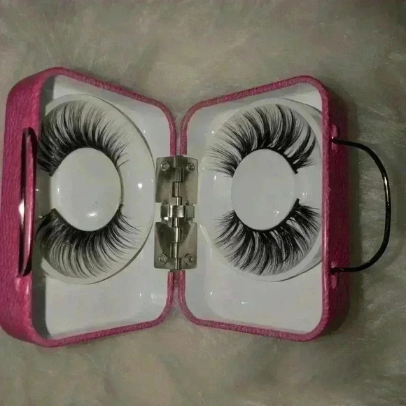 Lash style wild - Picture 3 of 4